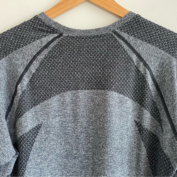 Puma Men's evoKNIT Short Sleeve Performance Tee Size XL Dark Gray - Picture 2 of 10